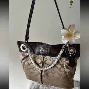 Coach Signature Shoulder Bag in Brown